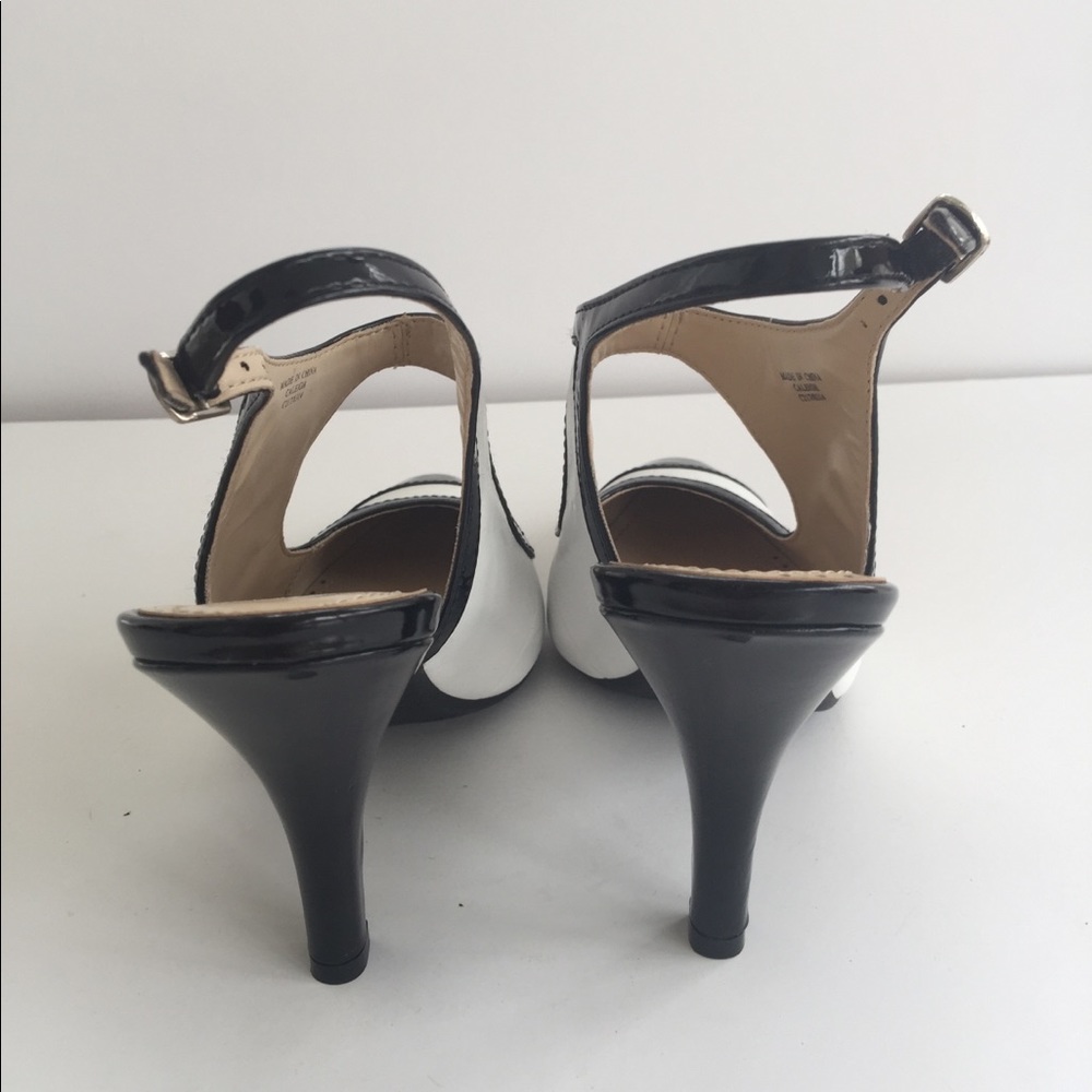 Adrienne Vittadini Heels Women size 7.5
